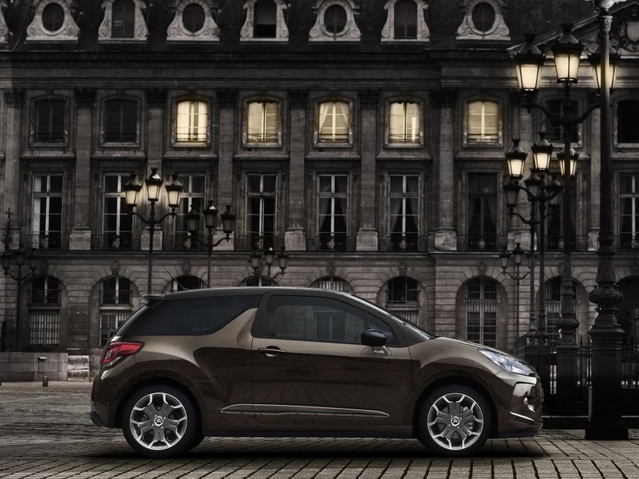  Citroen DS3 Ultra Prestige 2011 года  (фото 15 из 16)
